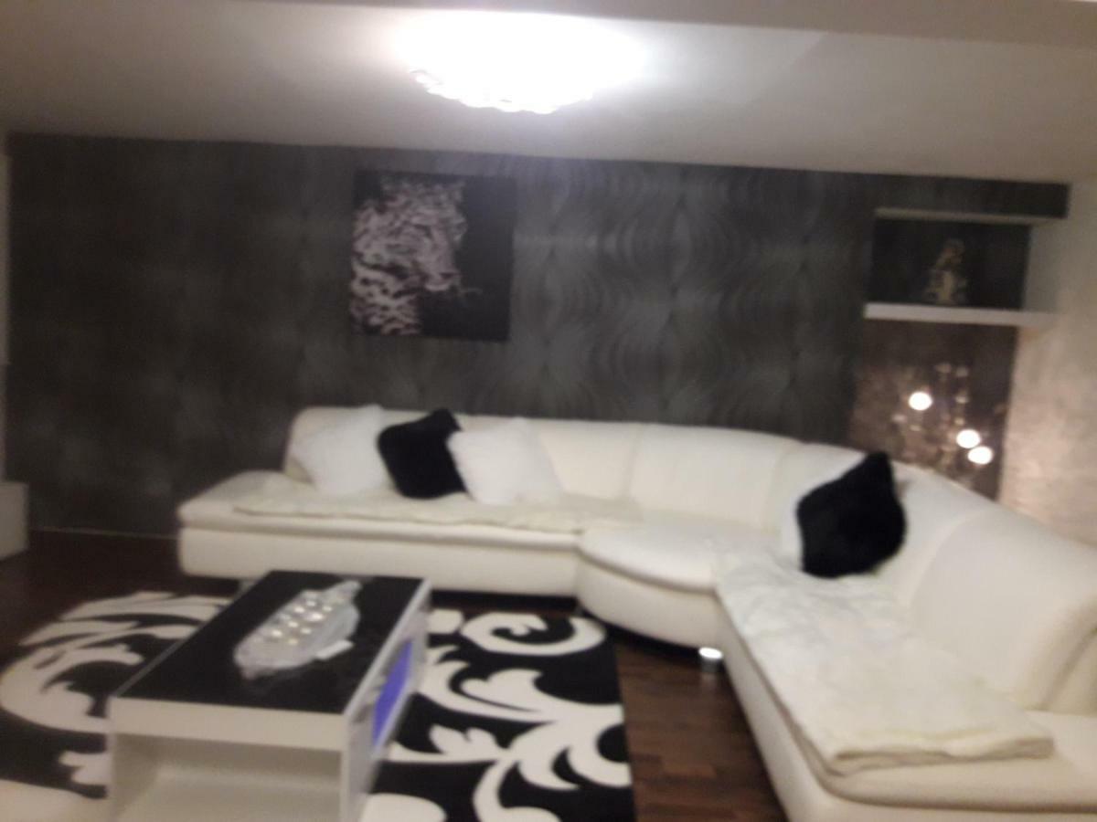 Gemuetliche Zimmer Kaisersesch エクステリア 写真
